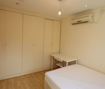 Room in a Shared House, Ropemaker Road, SE16 - Photo 2