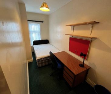 7 bedroom house share to rent - Photo 2