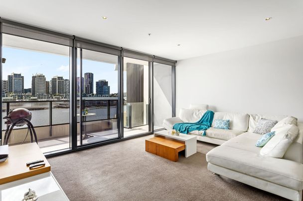 Unit 55/55 Victoria Harbour Promenade, Docklands. - Photo 1