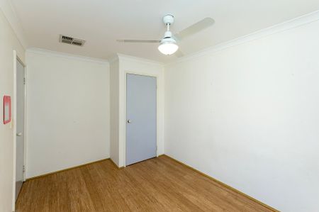 Spacious Family Home - Photo 4