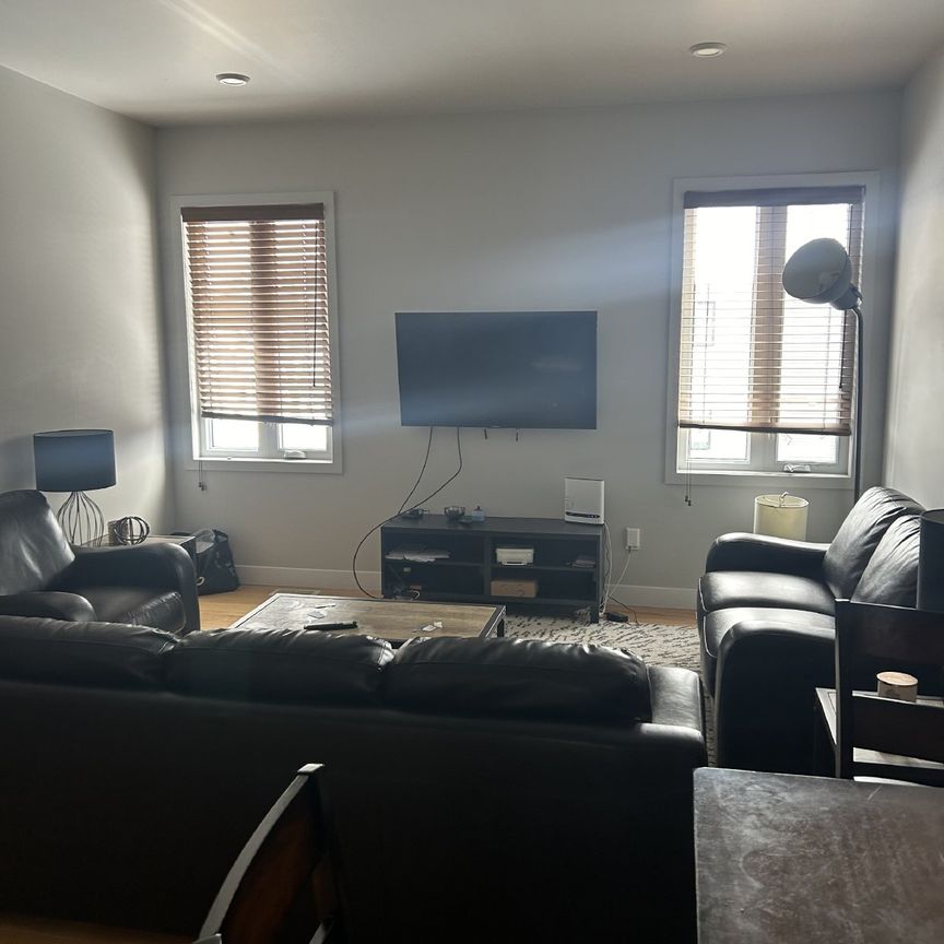 44 Ontario Street - 3F - Photo 1