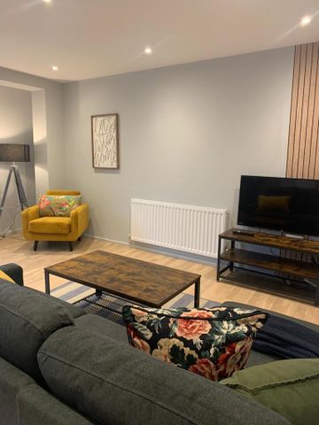 2 bedroom apartment to rent - Photo 3