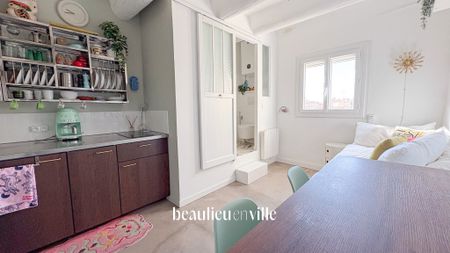 Bd des Dames - T1 Meublé - 580 € - Photo 2