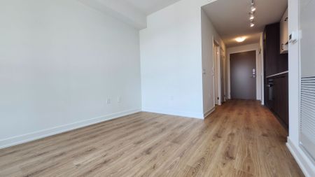 For Lease - 5 Quarrington Lane Unit# 1506, Toronto, Ontario - Photo 2
