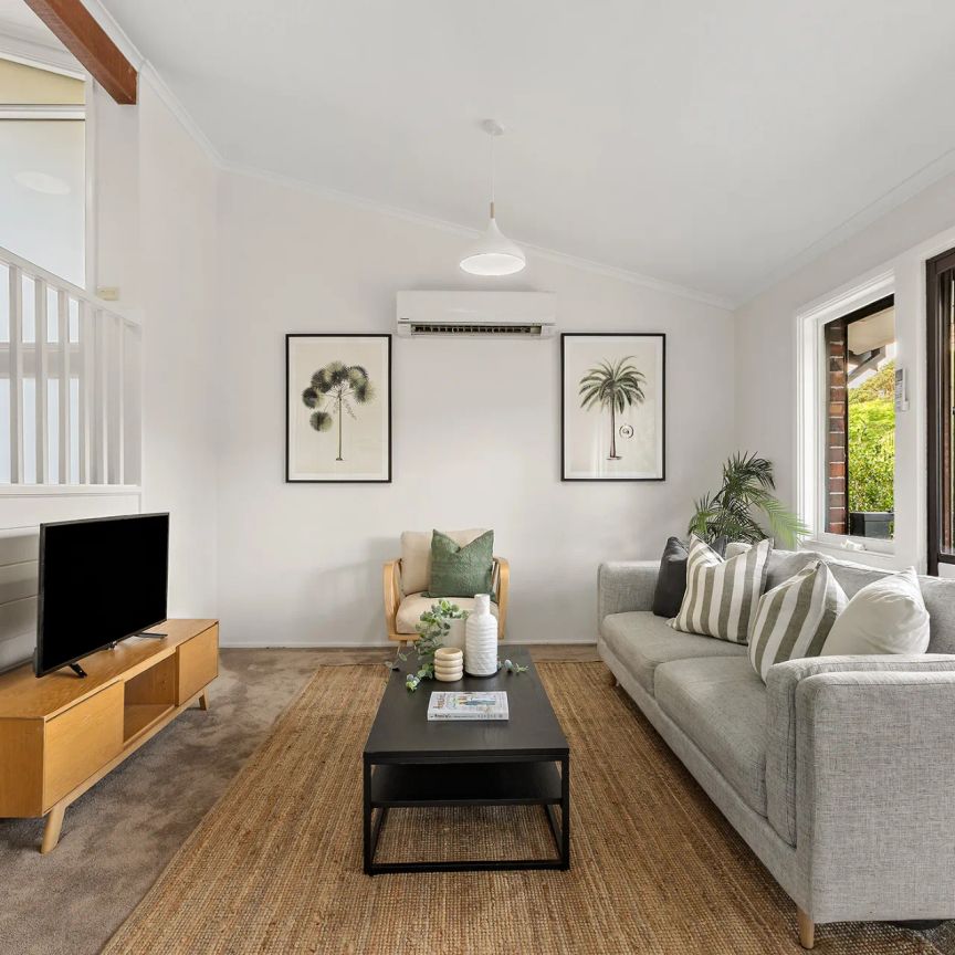 30 Sophia Crescent, - Photo 1