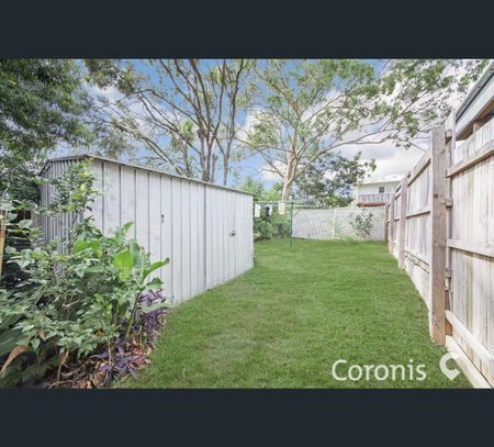 53 Wanda Road, Upper Mount Gravatt, Qld 4122 - Photo 2