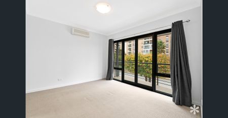 Welcome Home - Photo 5