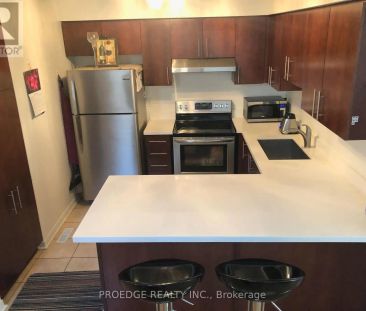 33 STONEWOOD STREET - Photo 5