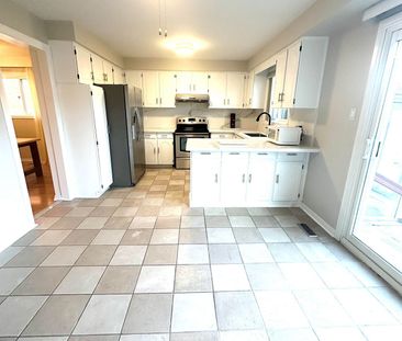 For Lease - 5 Empringham Crescent, Markham, Ontario - Photo 4