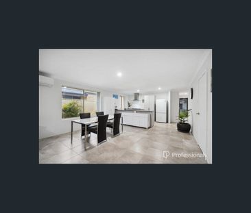 62 Forward Street, Baldivis, WA 6171 - Photo 6