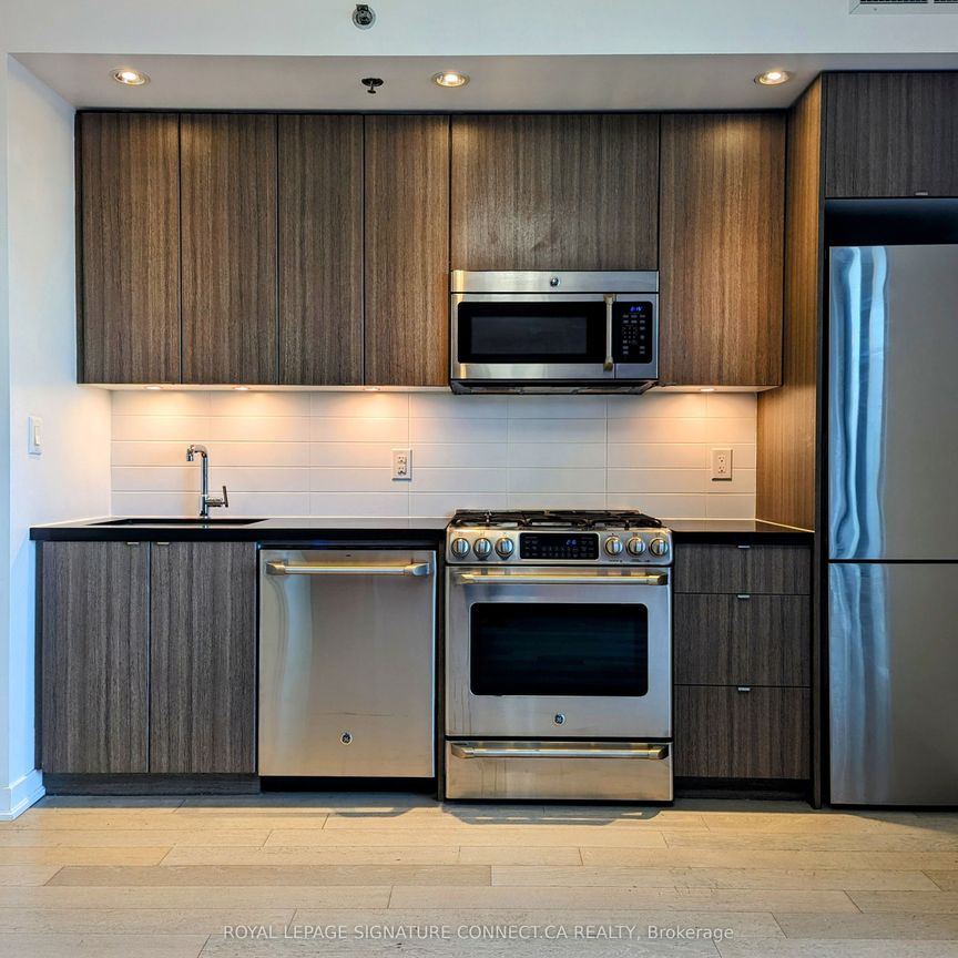 Showcase Lofts , #410 - Photo 1
