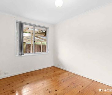 Charming Three-Bedroom Home in Kambah - Photo 4