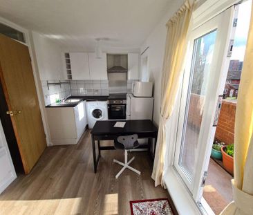 1 bedroom house to rent - Photo 1