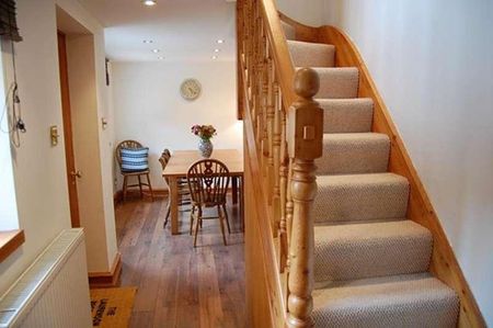 Irvine Place, Aberdeen, AB10 - Photo 2