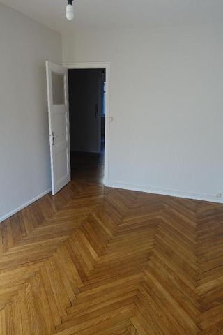 Location Appartement 2 pièces 50m² LYON 7ème - Photo 4