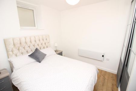 2 bedroom apartment to rent - Photo 2