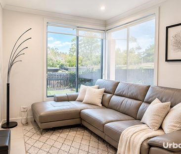 3 Bedroom home across from reserve | Solar included - Photo 2