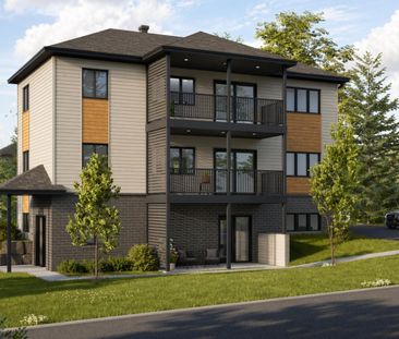 658, rue Charlemagne, Sherbrooke (Rock Forest) - Photo 1