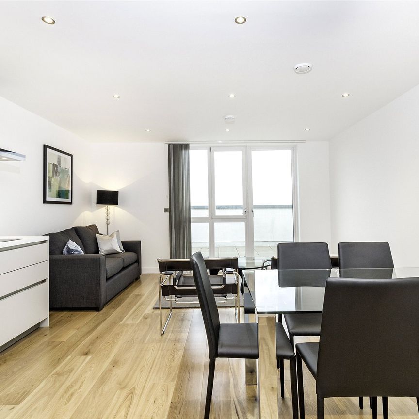Glenthorne Road, Hammersmith, London, W6 flat to rent - Photo 1