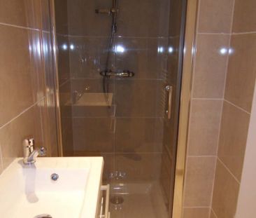 T2 - LYON 3 - Photo 2