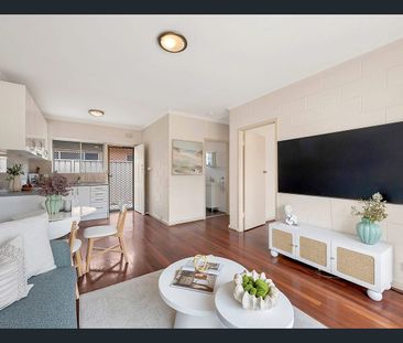 Walking Distance to Largs Bay!! - Photo 4