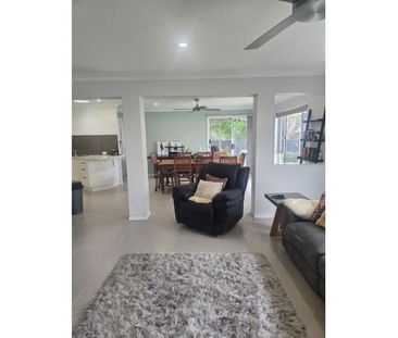 Fully Furnished and Equipped for You to Move In&excl; - Photo 5