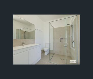 Exquisite Modern 2-Story Residence – Modern Comfort and Style - Photo 1