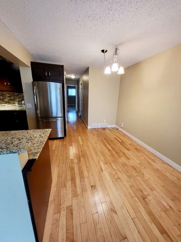 3500 Varsity Dr NW, Calgary - Photo 5