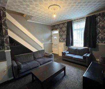 Emma Street, Rochdale, OL12 - Photo 2