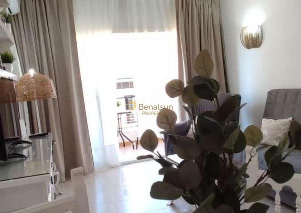 Half season. For rent from 1/4/2024-30/6/2024 and 01/4/2025-30/6/2025 apartment on the 1st line of the beach in Fuengirola