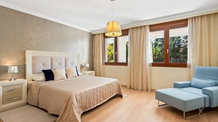 6 bedroom luxury Villa for rent in Marbella, Andalusia - Photo 5