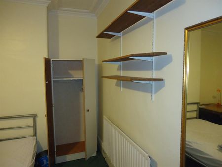 1 bedroom House To Let - Photo 3