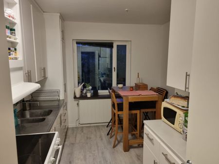 Möblerat rum i 3:a i södra innerstaden i Malmö - Photo 4