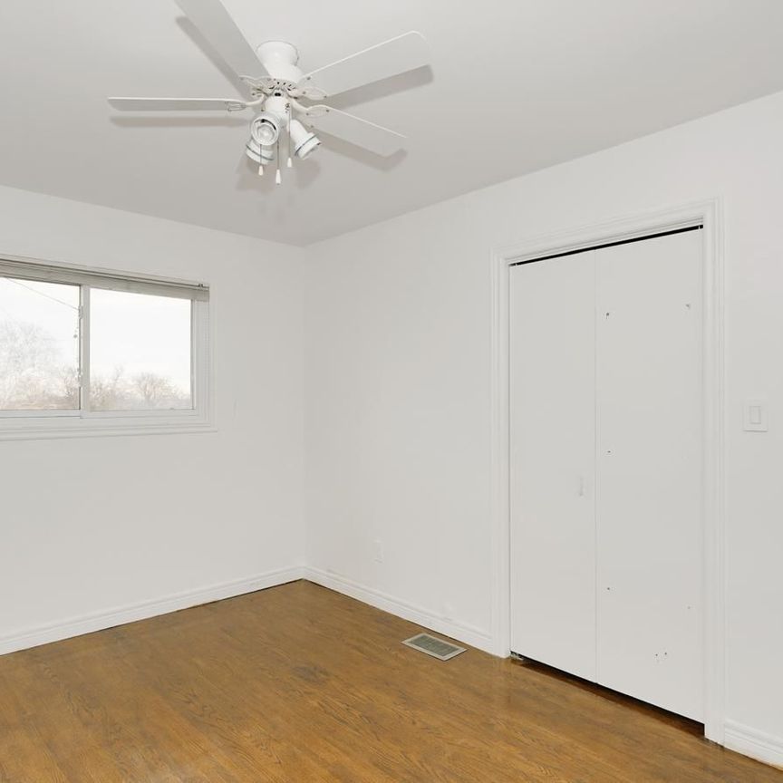 For Lease - 30 Patrick Street, Quinte West, Ontario - Photo 1