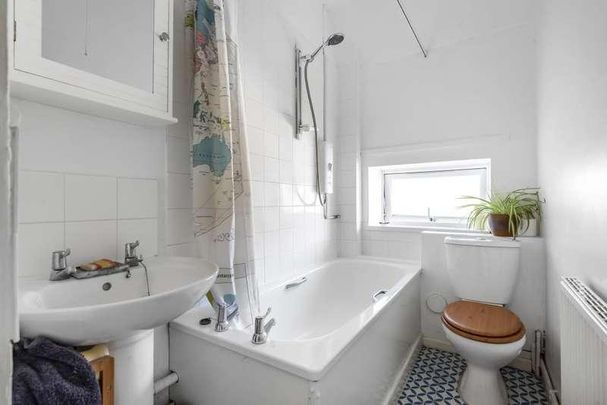 Woodstock, Oxfordshire, OX20 - Photo 1