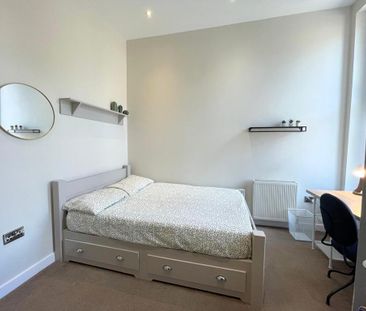 1 bedroom in a house share to rent - Photo 4