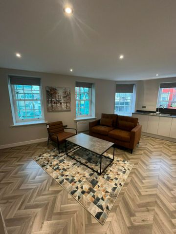 108 Flat 1 Harrogate Road, Leeds, LS7 4NY - Photo 5