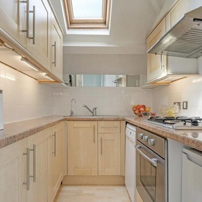 2 bedroom flat to rent - Photo 1