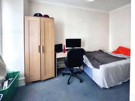 5 bedroom house to rent - Photo 3