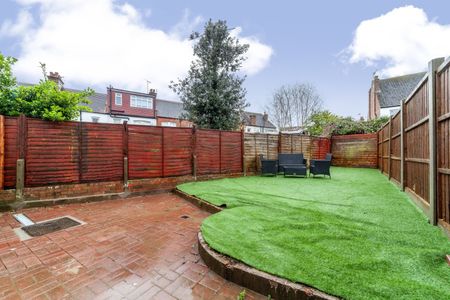 Room in a Shared House, Colbeck Road, HA1 - Photo 4