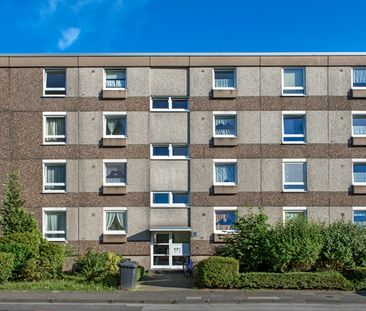 Sofort verfügbar! Preisgünstige 3-Zimmer-Whg. mit Balkon - Photo 1