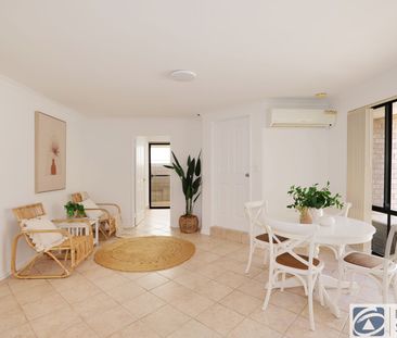 Street Front Delight - Photo 6