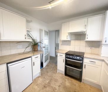 2 bedroom apartment to rent - Photo 3