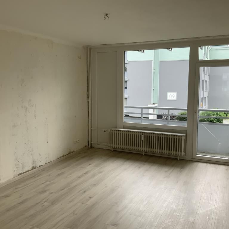 Hier wird noch modernisiert - 2-Zimmerwohnung mit neuem Bad und mehr - Photo 1