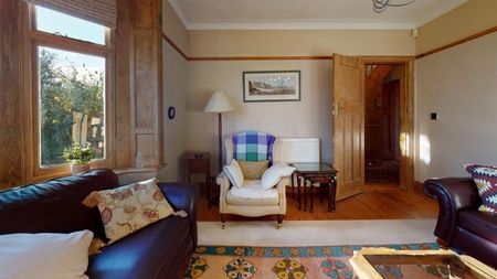 3 bedroom House To Let - Photo 3