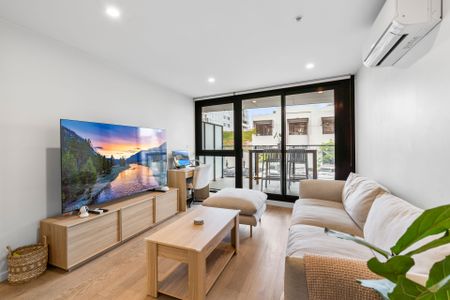 Live in the Heart of Southbank - Photo 4