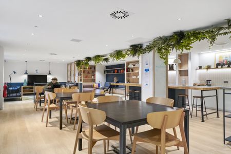 Clay, M5 4RE, Manchester - Photo 4