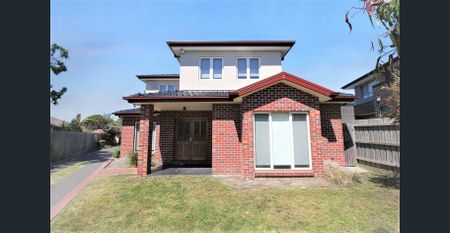 Modern Lifestyle in a Prime Central Location - Photo 5