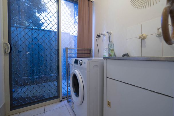 FAMILY HOME IN CUL-DE-SAC - Photo 1