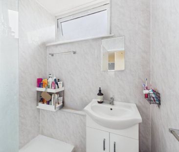 Grove Court, Beaconsfield, Buckinghamshire,HP9 - Photo 5